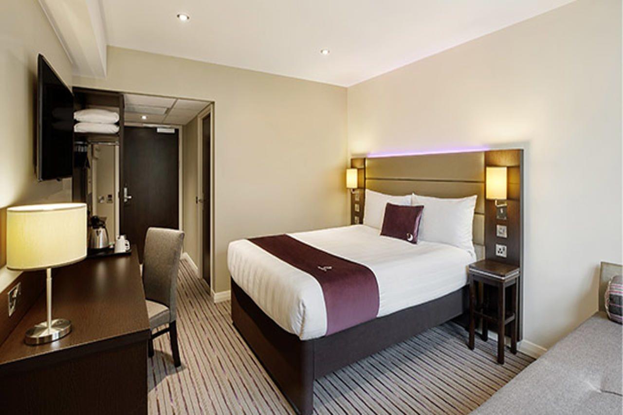 Premier Inn Abingdon Екстериор снимка