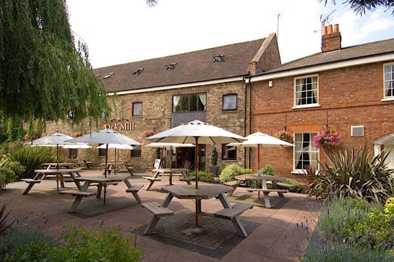 Premier Inn Abingdon Екстериор снимка