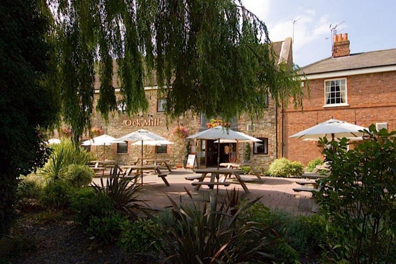 Premier Inn Abingdon Екстериор снимка