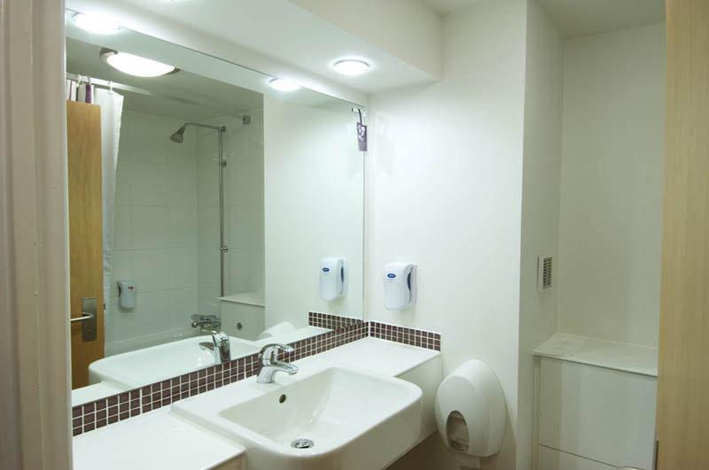 Premier Inn Abingdon Екстериор снимка