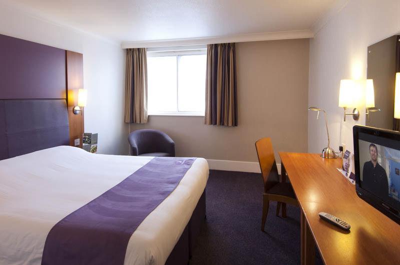 Premier Inn Abingdon Екстериор снимка